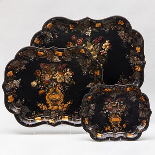 Set of Three Victorian Papier Mâché Trays in Graduated Sizes 