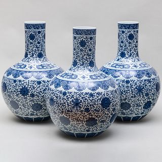 Three Chinese Blue and White Porcelain Bottle Vases 