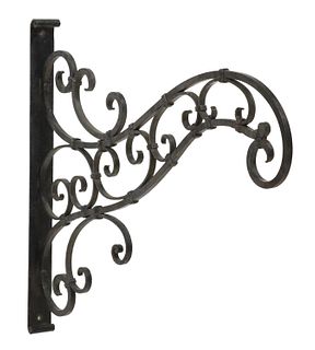 ARCHITECTURAL WROUGHT IRON SCROLL BRACKET