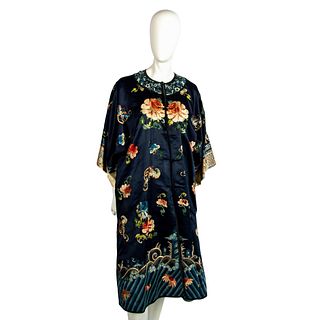 Vintage Asian Embroidered House Coat