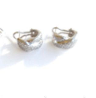 18K WHITE GOLD HANS D. KRIEGER DIAMOND EARRINGS, 13.20 dwt., 2.44ct.TW ROUND G VVS Diamonds Serial#4125415028 Size1.00