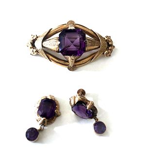 14K YELLOW GOLD AMETHYST SUITE, 16.20 dwt., 29.60ct.TW MULTI SHAPE MABE PEARL Â  Size2.00