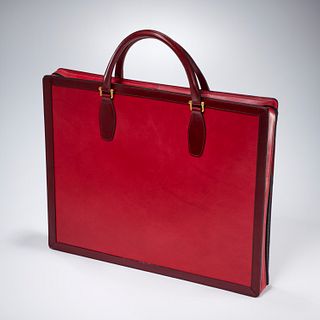 Oversize Bottega Veneta red leather portfolio