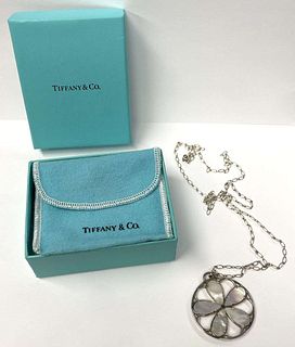 Super Rare Tiffany & Co. Mother Of Pearl Daisy Flower Necklace .925 Sterling Silver