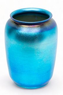 Victor Durand, (New Jersey) Iridescent Blue Art Glass Vase Ca. 1924, H 6.2" Dia. 4"