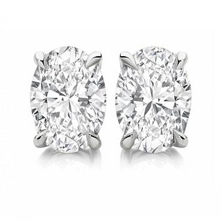 8.08 carat diamond pair, Oval cut Diamonds IGI Graded 