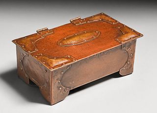 Arts & Crafts Hammered Copper & Brass Riveted Box c1910