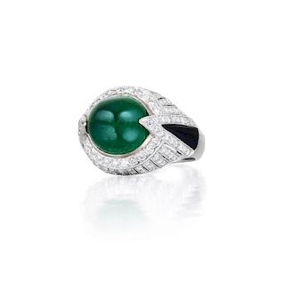 A Diamond, Onyx, and Emerald Ring