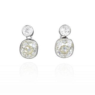 A Pair of Antique Diamond Earrings