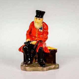 Chelsea Pensioner Mini - Royal Doulton Figurine