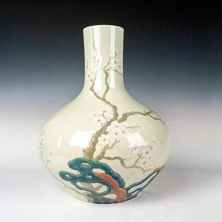 Lladro Porcelain Floral Vase 1001197