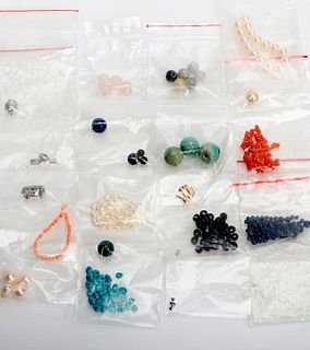 Miscellaneous collection of beads and gemstones