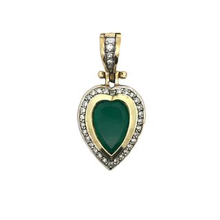 18kt Gold Pendant with Emerald and Diamonds