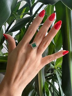 Antique 18k Gold Ring with Diamonds and Emerald