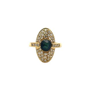 18k yellow Gold Ring with Saphire and Diamonds