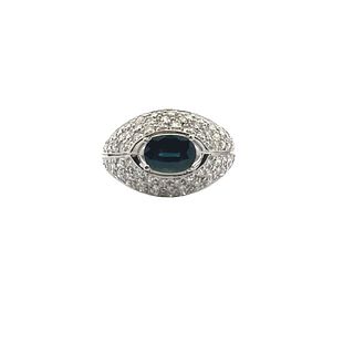 18k white Gold Ring with Saphire and Diamonds