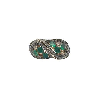 18kt Gold Ring with Emeralds and Diamonds