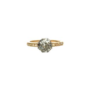 1.24 Cts Diamond Engagement Ring in 18kt Gold