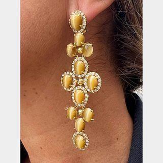 18k Yellow Gold Chrysoberyl/Chrysoprase & Diamond Chandelier Earrings