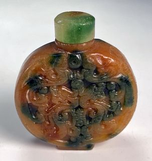 CARVED JADE TWO TONE SNUFF BOTTLE