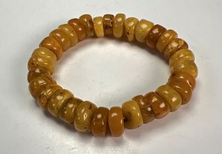 EXQUISITE AMBER-COLORED CHINESE BRACELET - TIMELESS ELEGANCE
