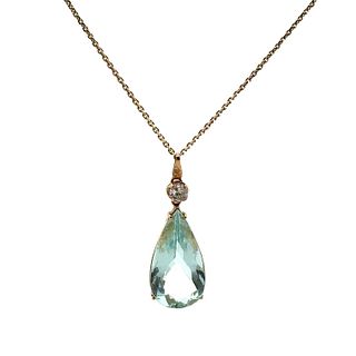 18kt Gold Pendant Necklace with Aquamarine and Diamonds