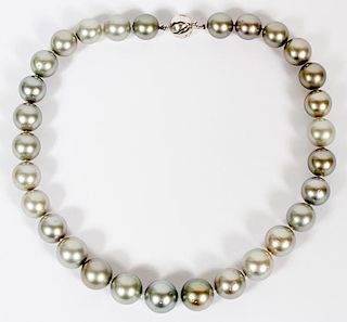 14KT WHITE GOLD BAROQUE SILVER-GREY PEARL NECKLACE