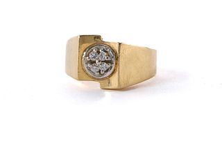 Men's 14K Yellow Gold Diamond Ring