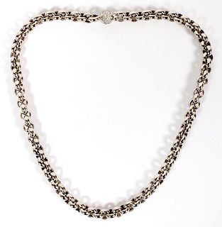 WHITE GOLD AND 1CT DIAMOND CLASP CHAIN NECKLACE