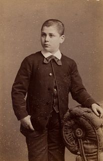 ATELIER L. W. KURZ (19th), Portrait. Boy. Knee-piece. CdV., CDV