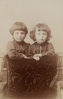 ATELIER C. CLARE (19th), Portrait of siblings 2 children, CDV