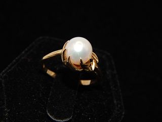 14K Gold & Pearl Ring 