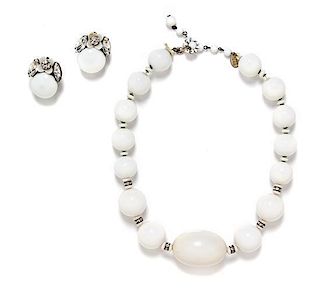 A Miriam Haskell White Bead Necklace, Necklace 18".
