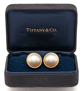 18K Tiffany & Company Pearl Earrings