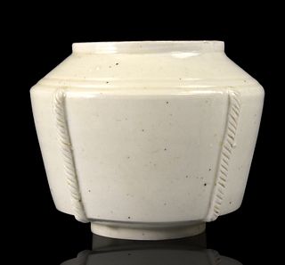 Chinese Ding Ware White Glazed Jar,Yuan Dynasty