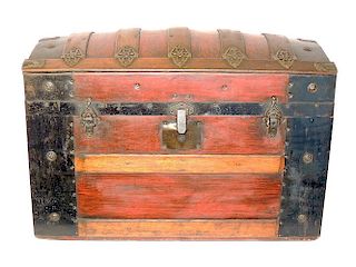 Dome-top Trunk