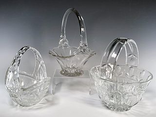 COLLECTION OF CRYSTAL AND GLASS BASKETS BLOCK