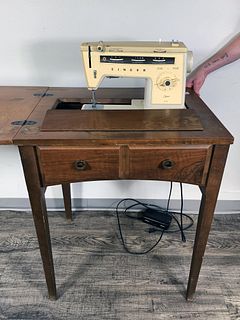 Vintage Singer Sewing Machine and Sewing Table, AJ663970