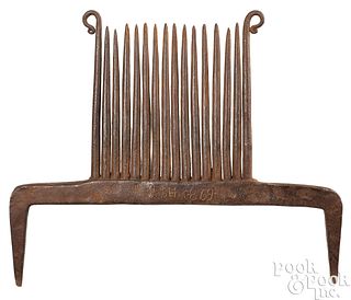 Wrought iron rippling comb