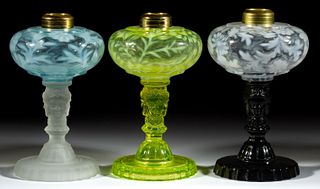 L. G. WRIGHT THREE-FACE DAISY AND FERN OPALESCENT GLASS KEROSENE STAND LAMPS, LOT OF THREE