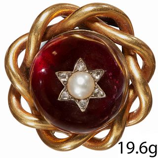 ANTIQUE GARNET BROOCH WITH PEARL AND DIAMONDS