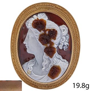 HIGHLY UNUSUAL 3-TIER CARVED HARD STONE CAMEO BROOCH