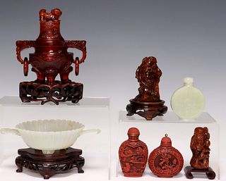 (7) CHINESE CARVED FIGURES, BOWL & SNUFF BOTTLES