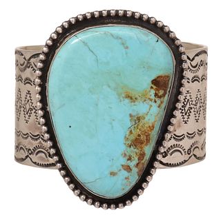 SOUTHWEST STERLING & TURQUOISE STAMP WORK CUFF