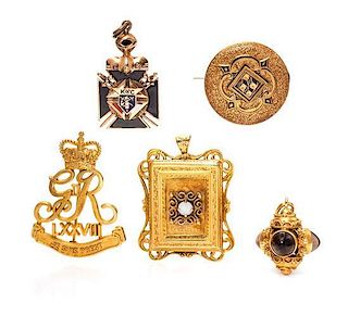 A Collection of Yellow Gold Pendants/Brooches, 24.60 dwts.