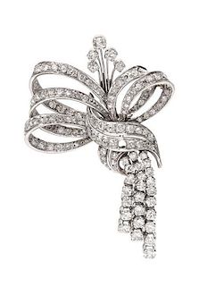 A White Gold and Diamond Brooch, 12.60 dwts.