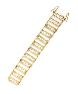 A Yellow Gold and Cultured Pearl Bracelet, 30.60 dwts.