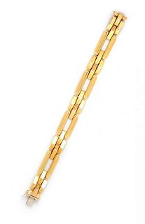 A 14 Karat Yellow Gold Bracelet, 15.20 dwts.