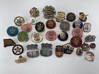 COLLECTION OF VINTAGE PINS POLICE, 9/11, ORGANIZATIONS