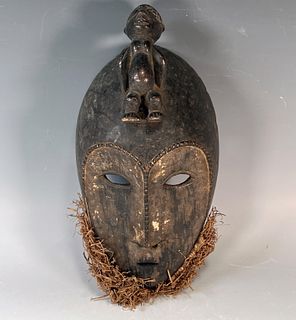 FANG MASK WITH FIGURE ON FOREHEAD GABON CENTRAL AFRICA